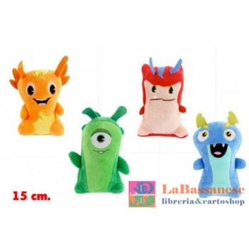 PELUCHE PERSONAGGI...